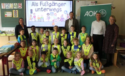 Sicherheitsüberwürfe Grundschule Ergoldsbach © Foto: AOK Bayern